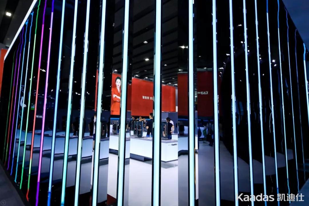 Kaadas伟德app安卓版下载建博会首秀告捷